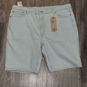 Men’s size 42 Levi Jean Shorts 541 Athletic Taper Light Wash NWT